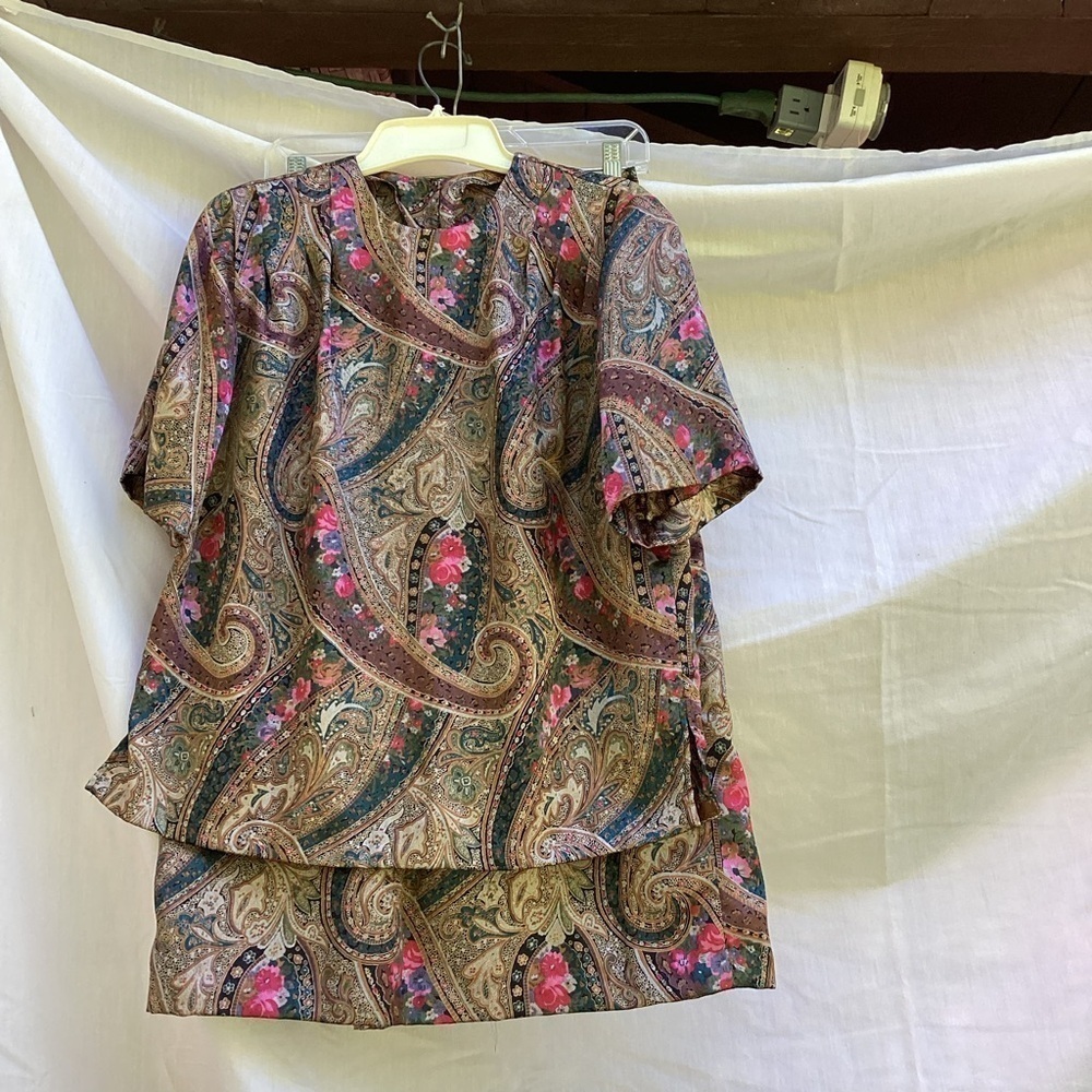 Handmade 2 piece silk pink green and gold academia outfit, size medium